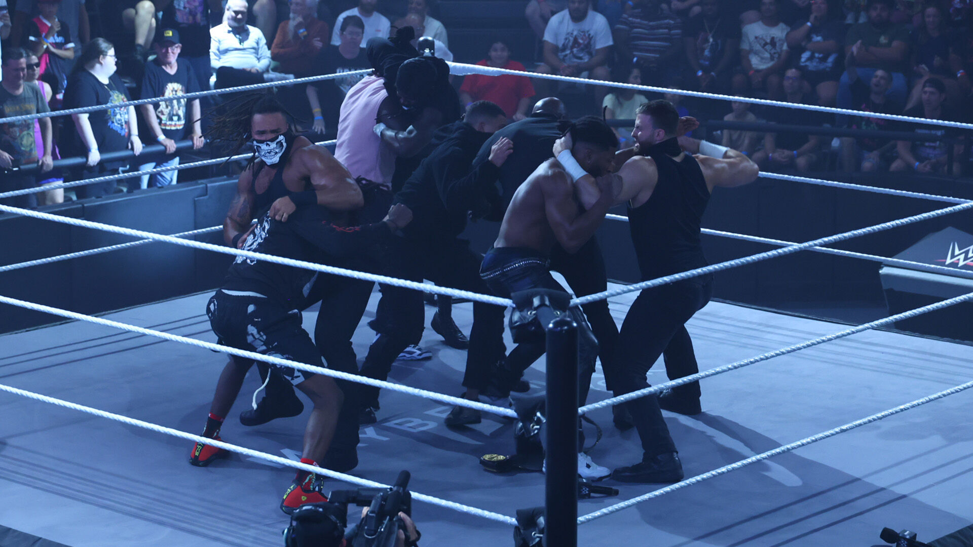 Trick Williams, Moose, Oba Femi & Je’Von Evans Fend Off an Attack From DarkState on WWE NXT