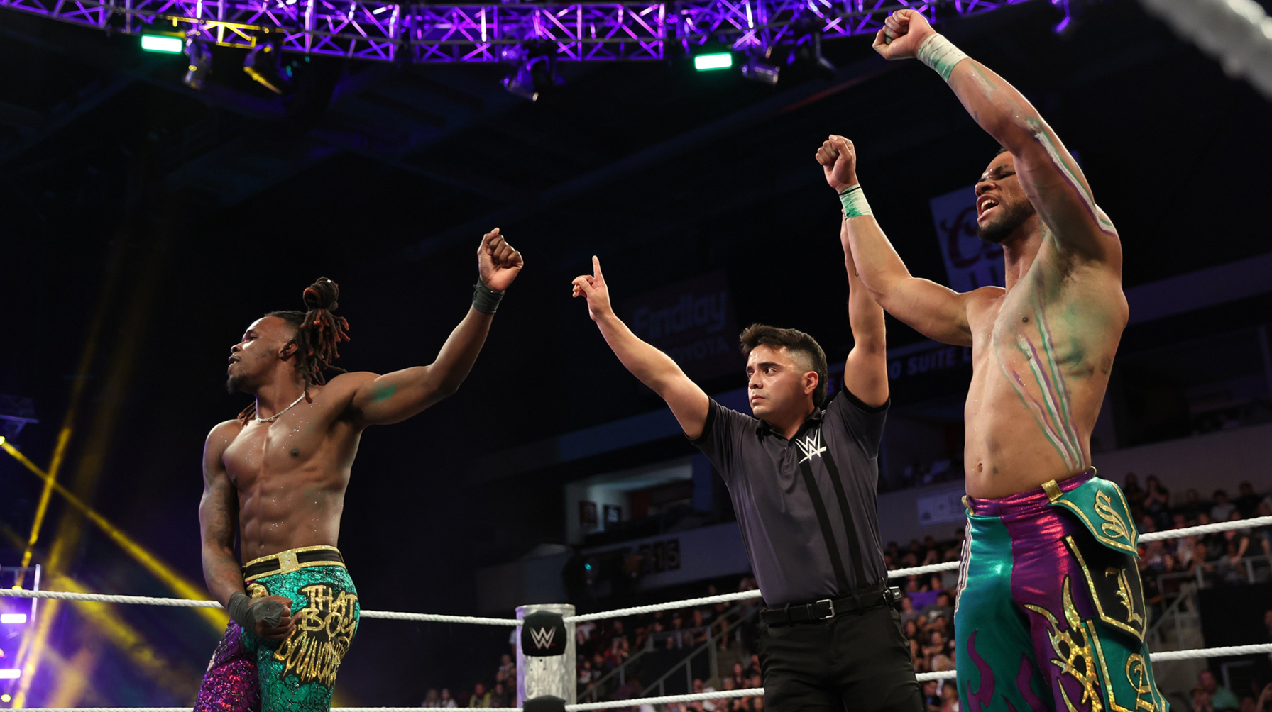 Leon Slater & Je'Von Evans Soar to Victory at NXT Halloween Havoc