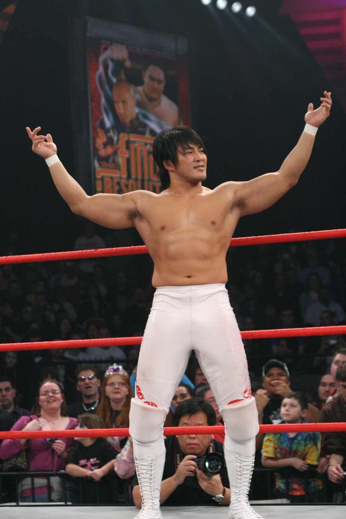 From the Vault: Hiroshi Tanahashi in TNA