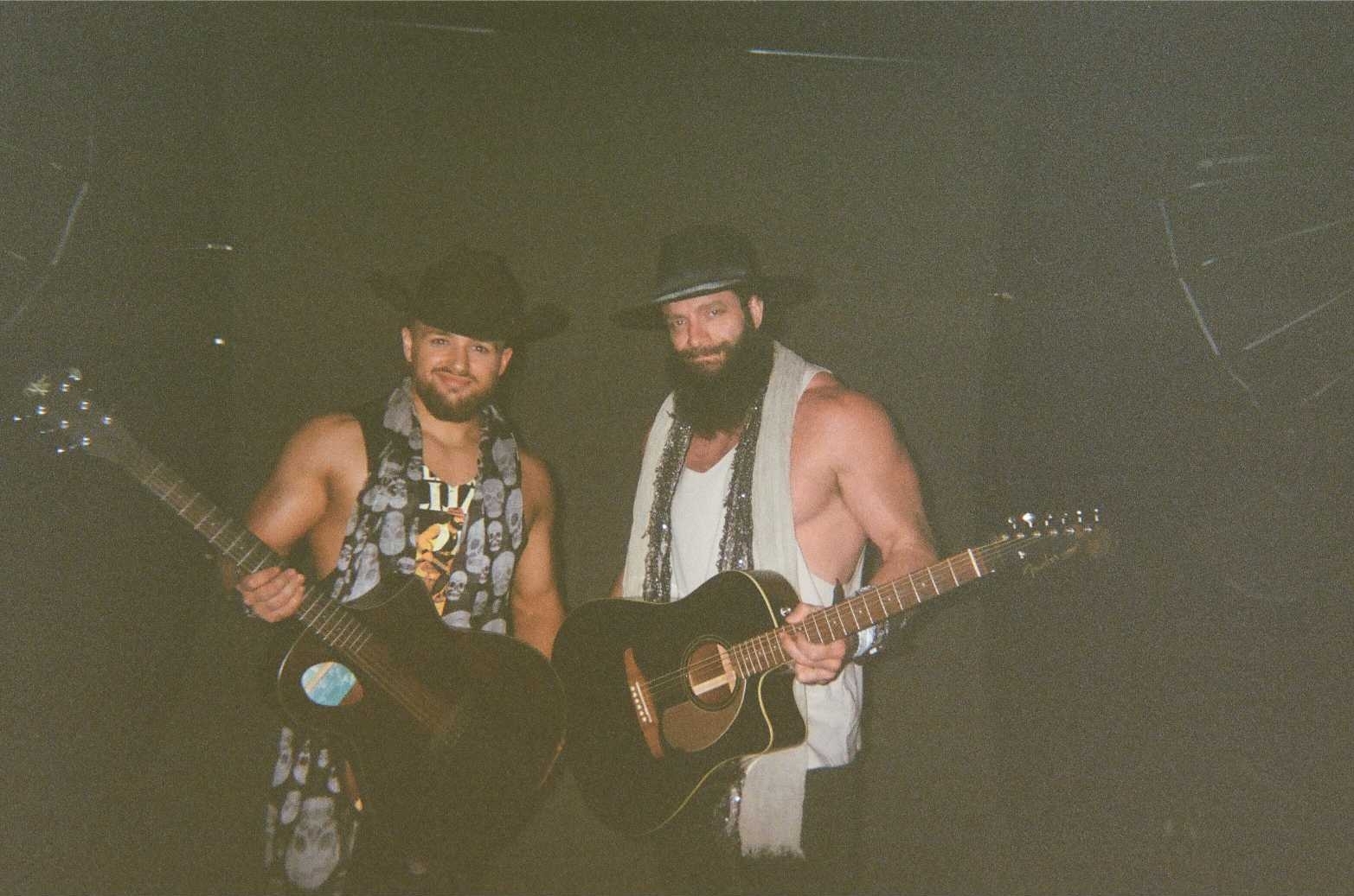 Guest Photographer Series: Alisha Edwards