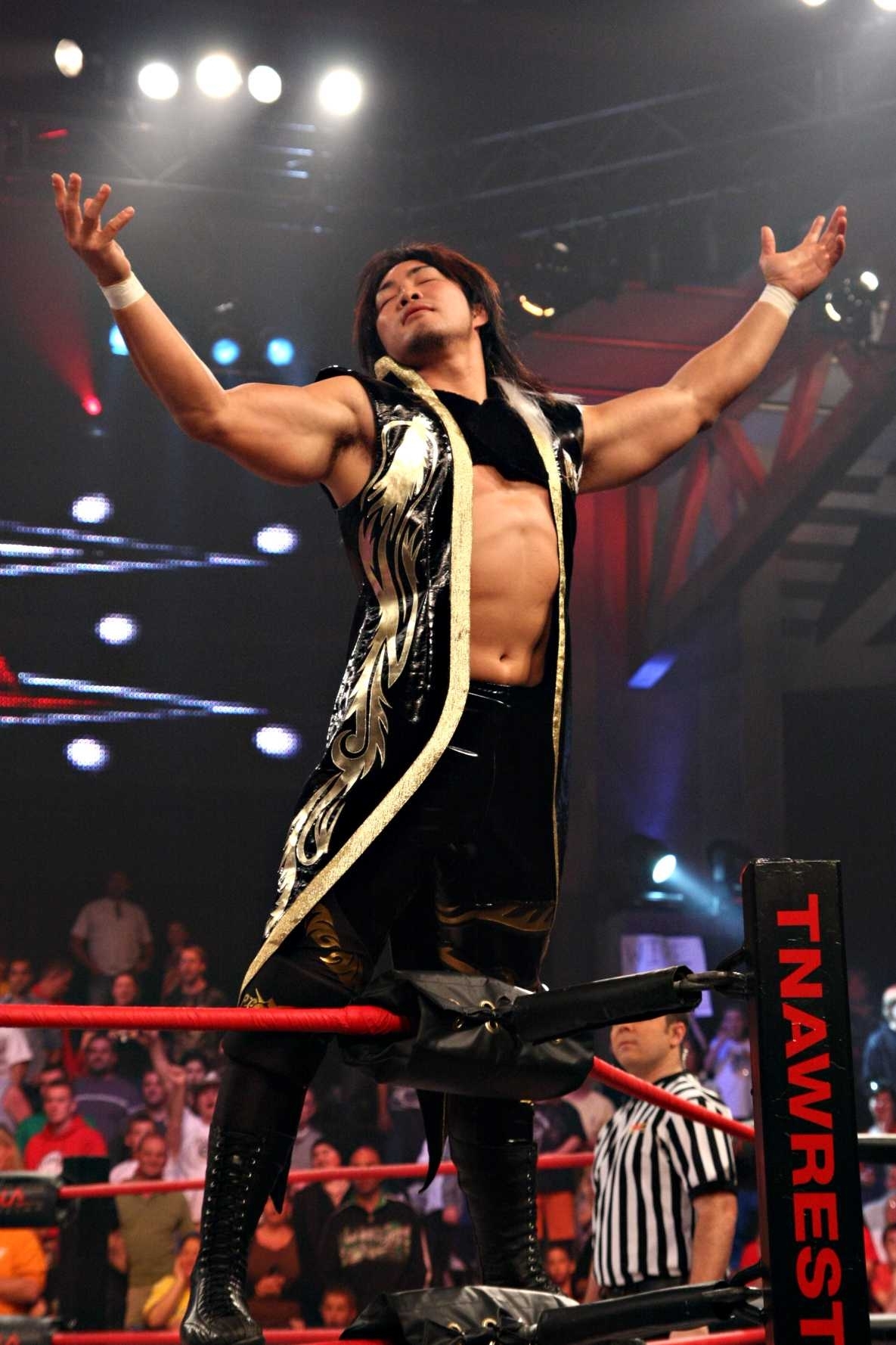 From the Vault: Hiroshi Tanahashi in TNA