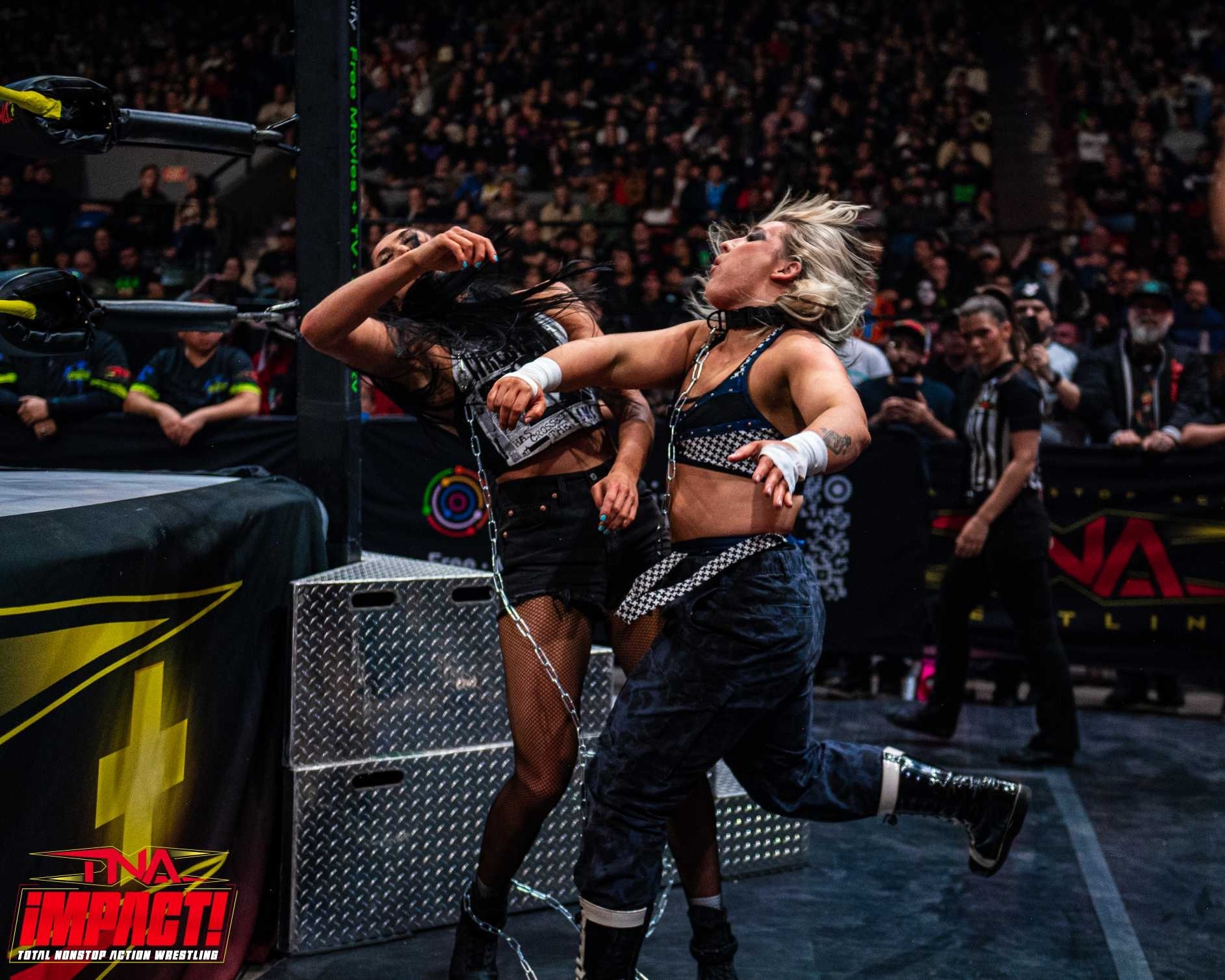 Spotlight: Dani Luna vs. Indi Hartwell - Dog Collar Match