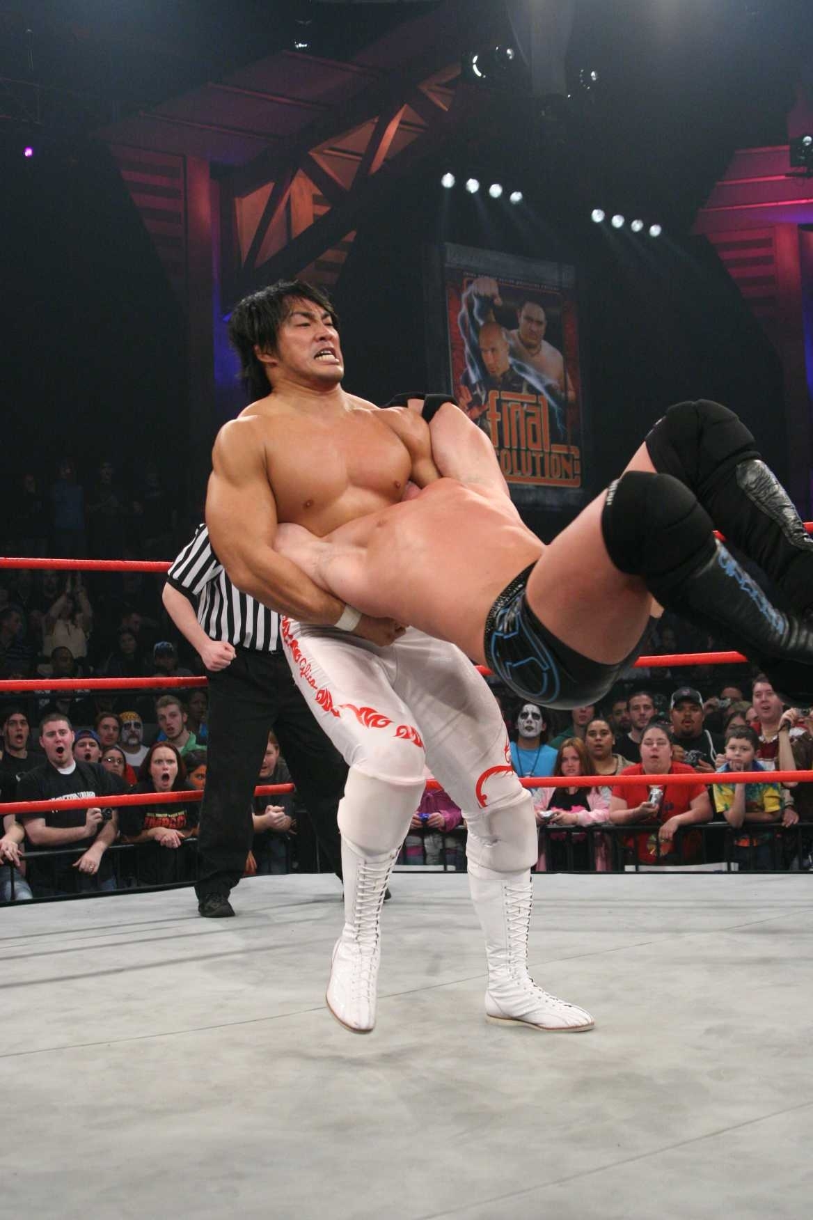 From the Vault: Hiroshi Tanahashi in TNA