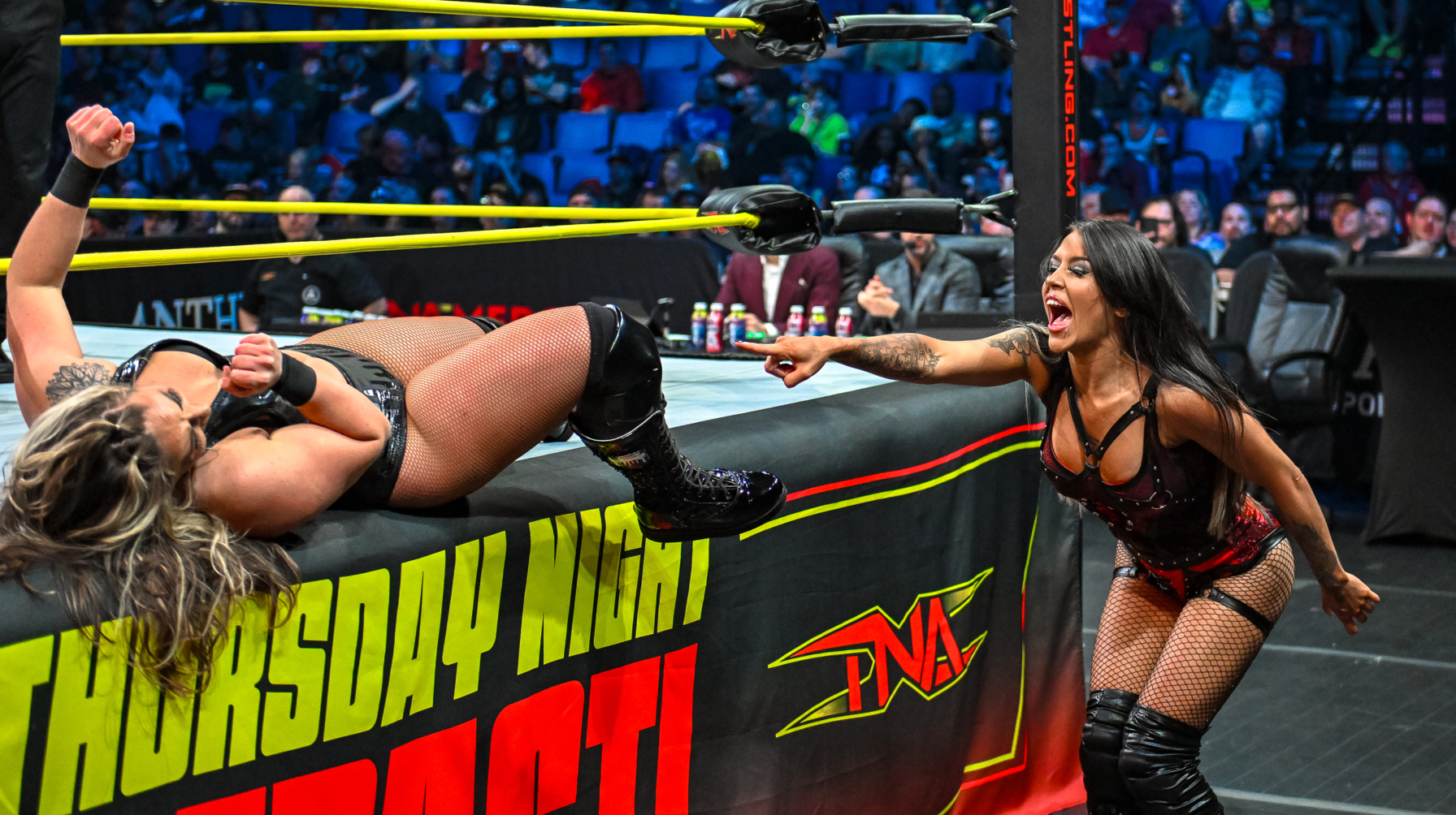 Elayna Black Collides with Katie Arquette | Thursday Night iMPACT! on AMC April 23, 2026