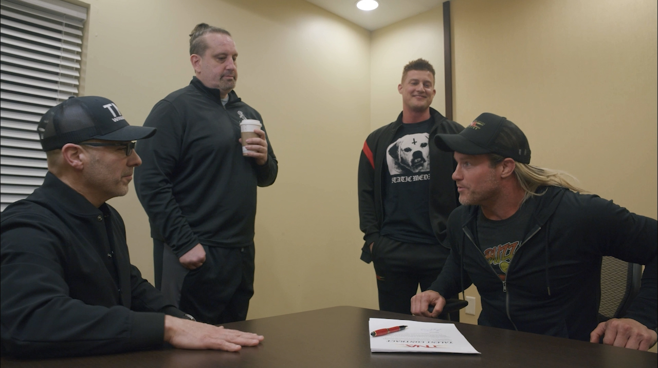 Nic Nemeth Re-Signs With TNA Wrestling | January 15, 2026