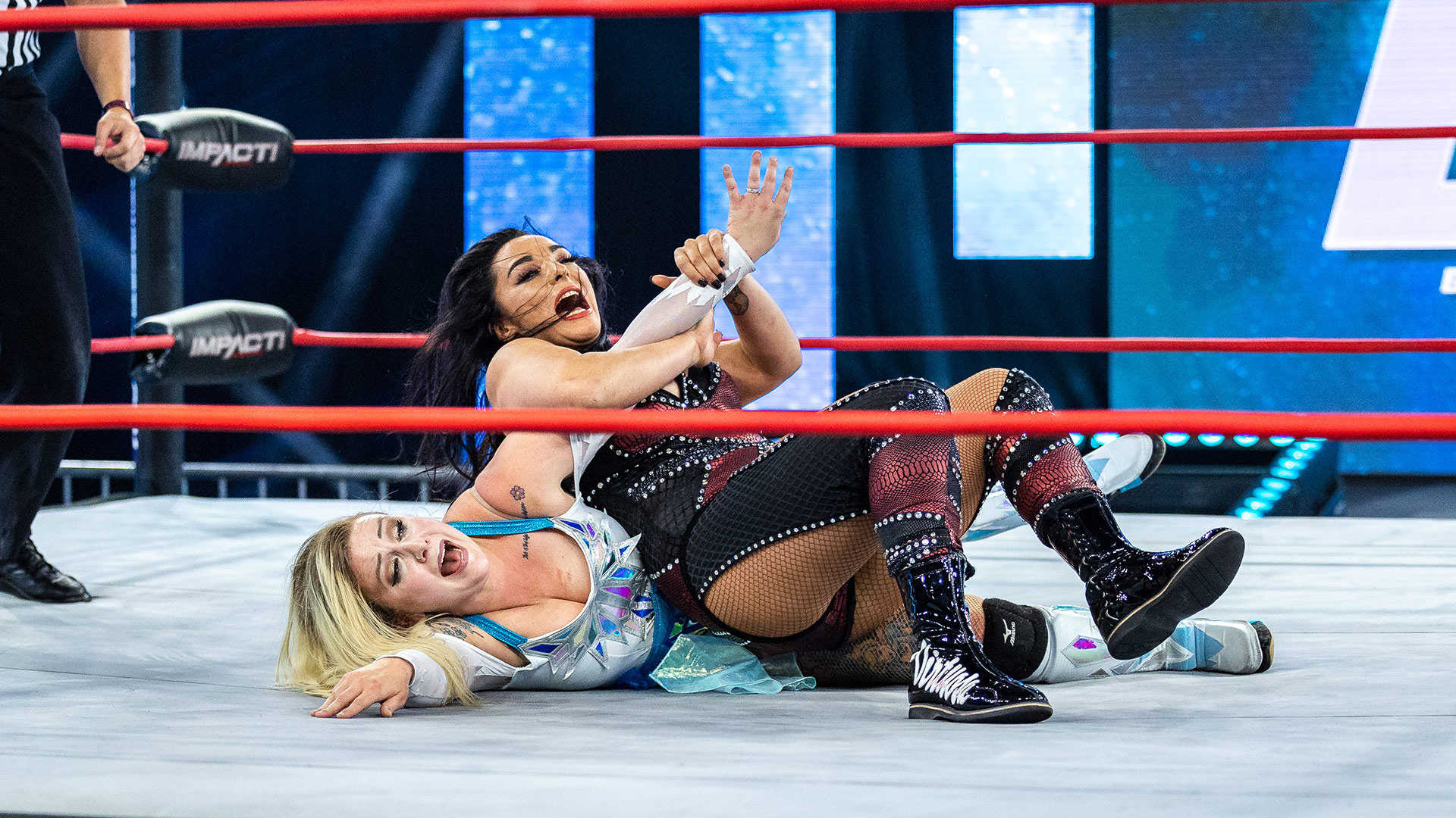 Deonna Purrazzo Remains Dominant With Win Over Kimber Lee on BTI – TNA  Wrestling